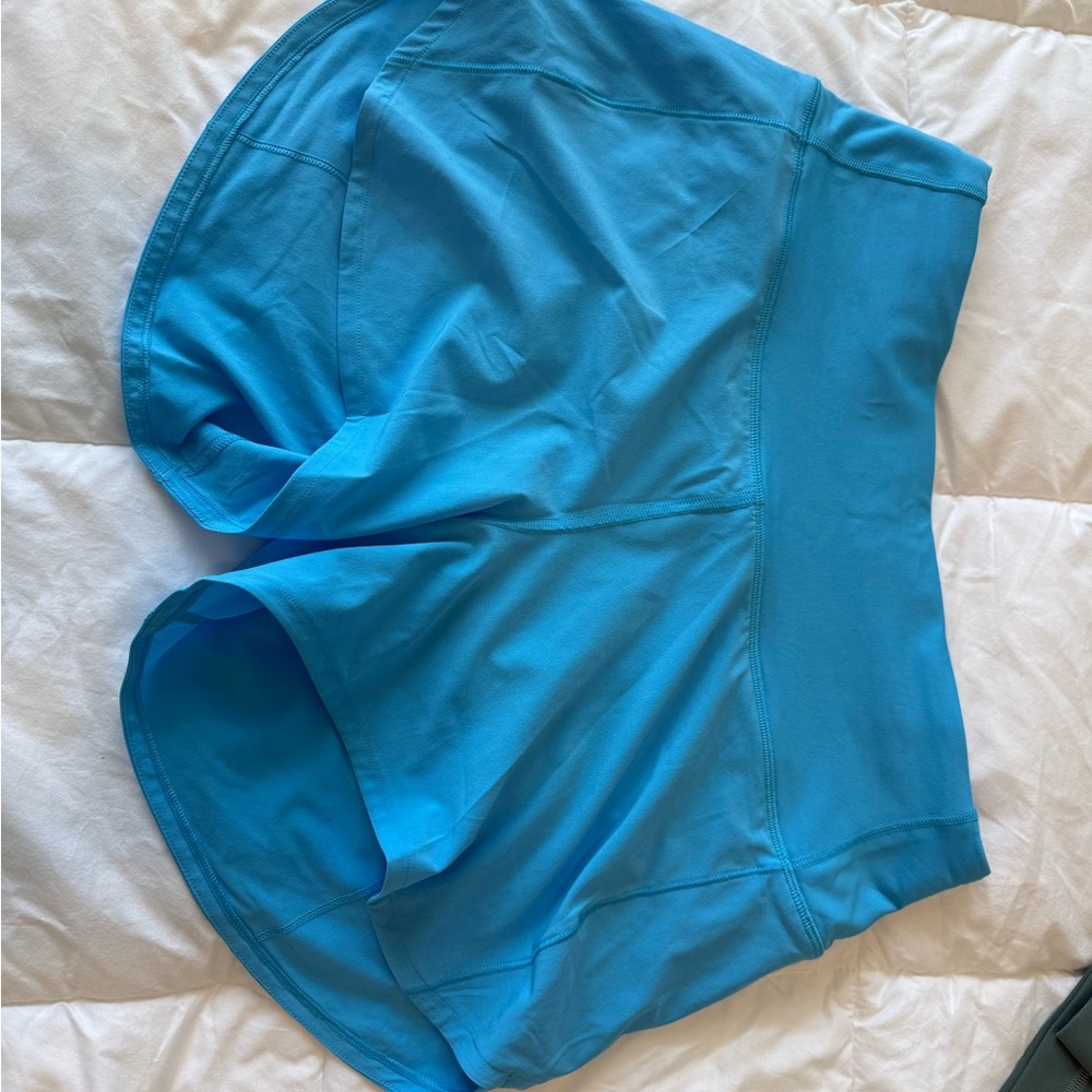 Speed up high-rise shorts